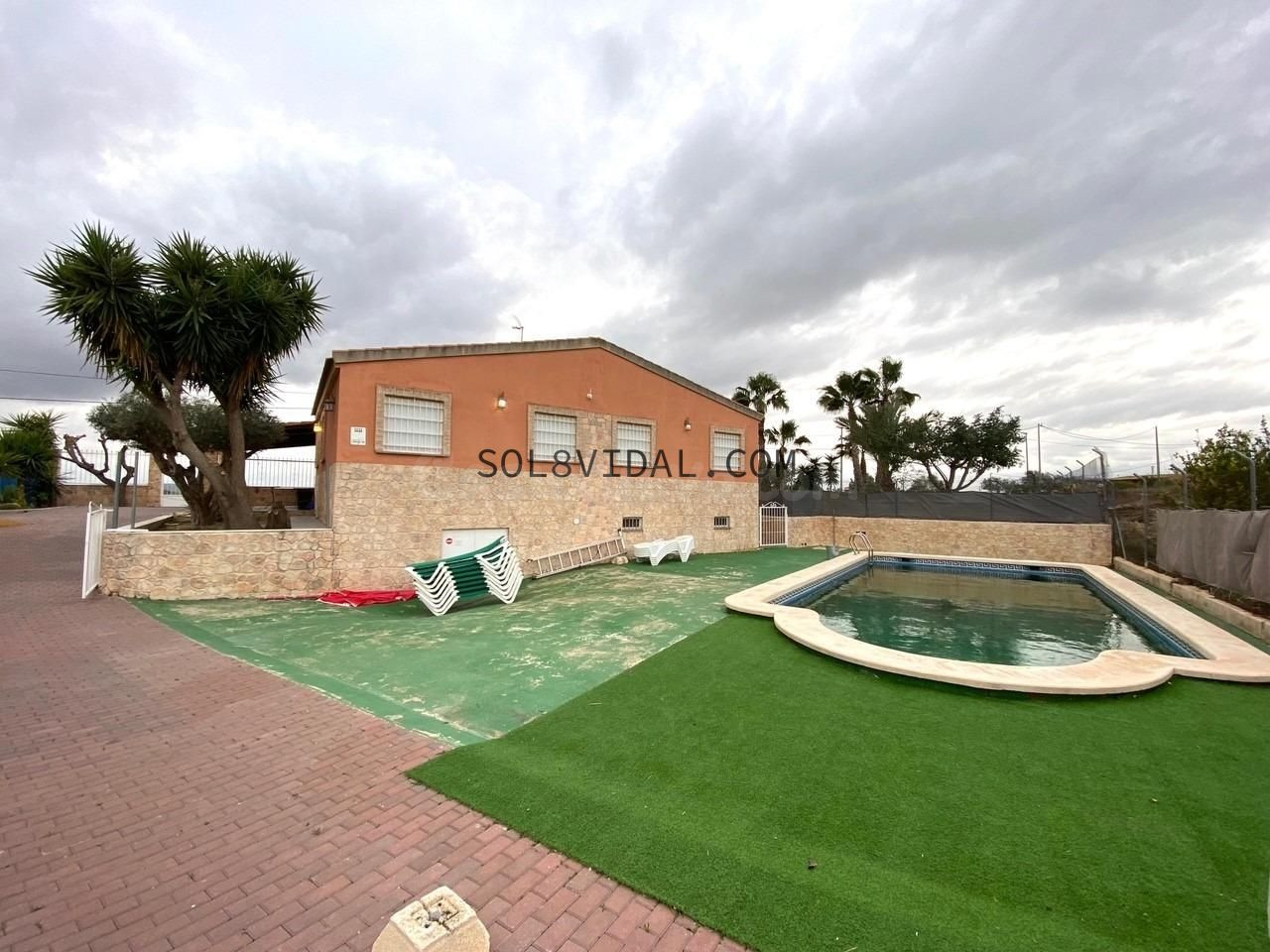 CHALET CON 10 habitaciones, PISCINA Y 20.000 M2 DE PARCELA EN FORTUNA, FINCA EL RELOJ. Propiedad ide