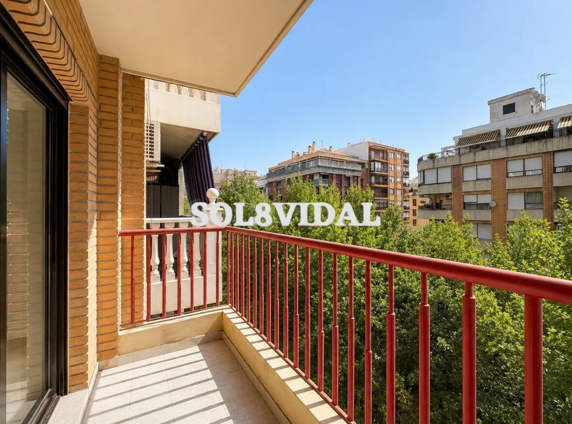 PISO EN AVENIDA TEODOMIRO DE ORIHUELA  VIVIENDA EN LOS ANDENES, DISPONE DE 3 AMPLIOS DORMITORIOS, 2