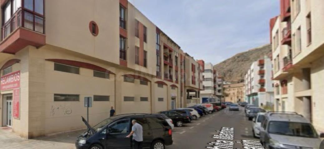 LOCAL ZONA LOS HUERTOS ORIHUELA
