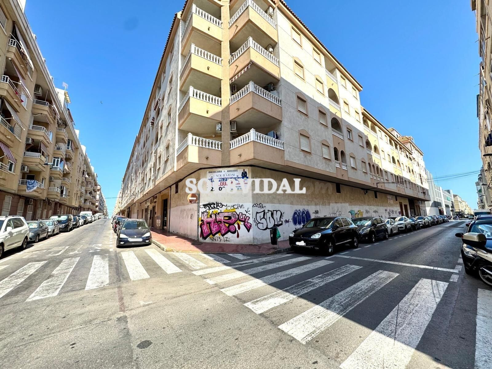 El local MÁS GRANDE del centro de Torrevieja