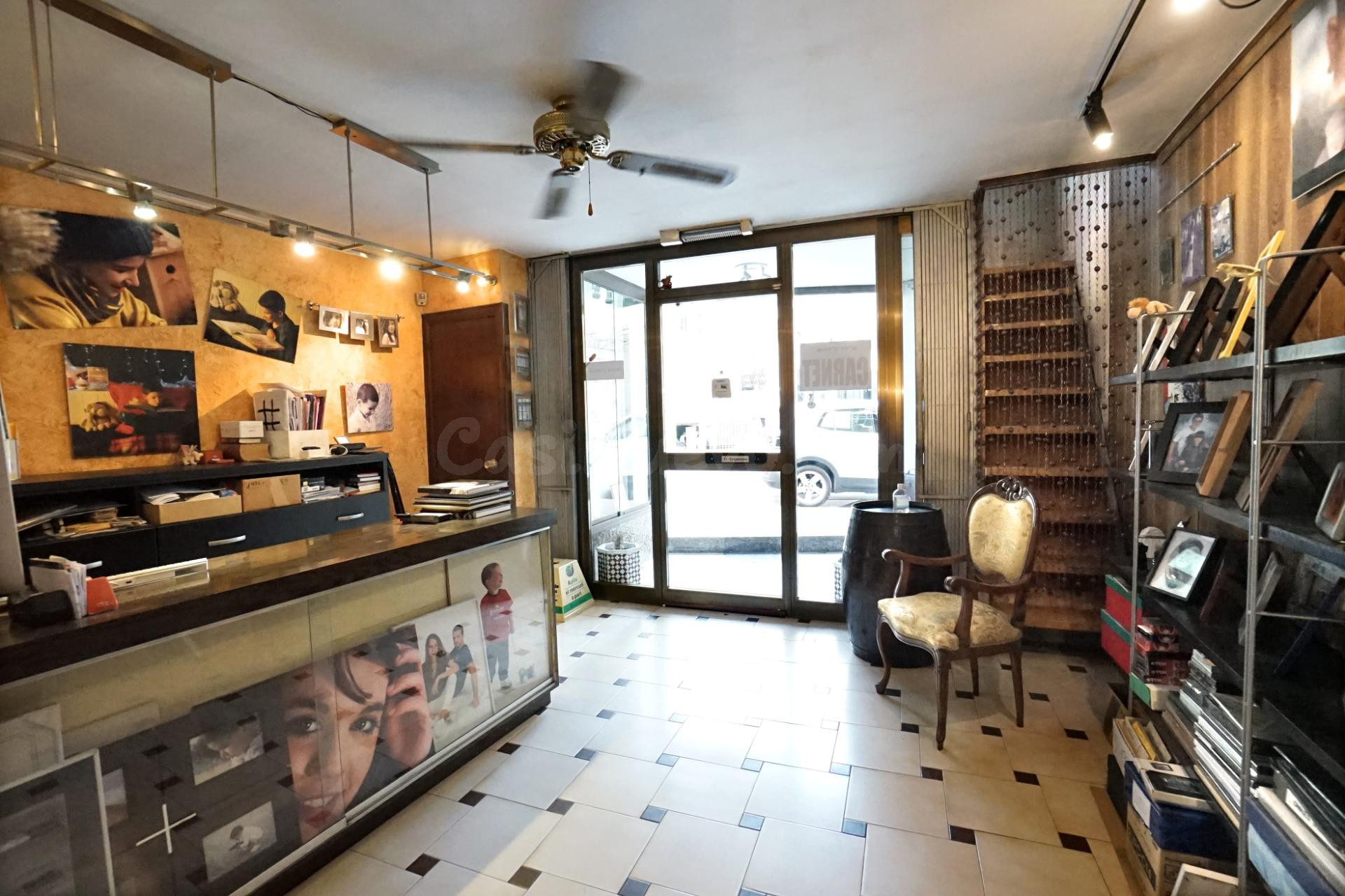 Local comercial venta delante Abacus