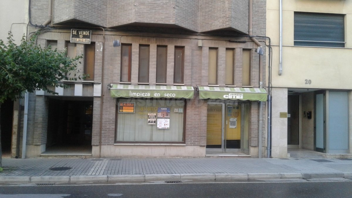 Local para Negocio, en Avenida Navarra, Tarazona