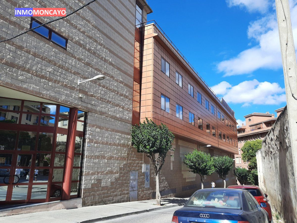 Venta de piso para oficinas en Avenida de La Paz
