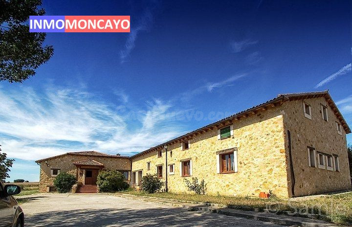 SE VENDE CASA RURAL EN YANGUAS DE ERESMA - foto 3