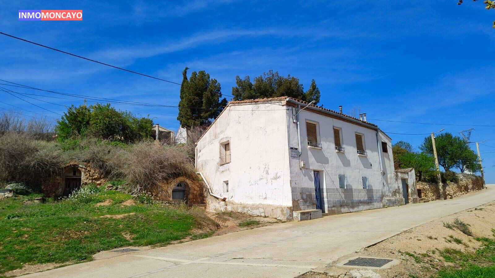 SE VENDE CASA CON TERRENO EN GRISEL (ZARAGOZA)