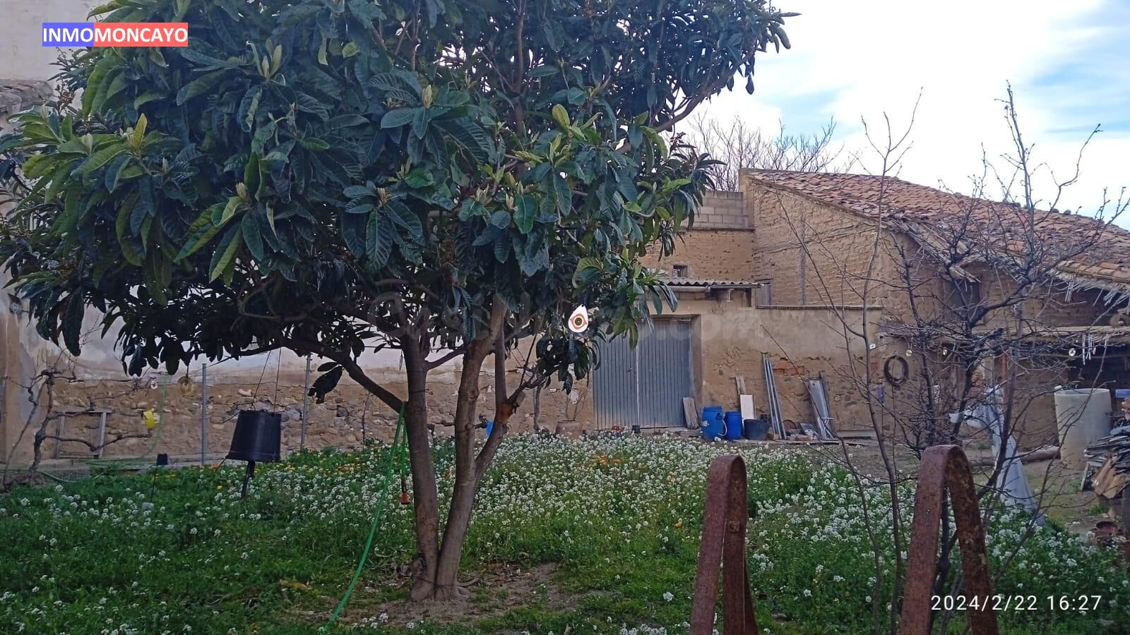 SE VENDE CASA CON HUERTO EN NOVALLAS (ZARAGOZA)