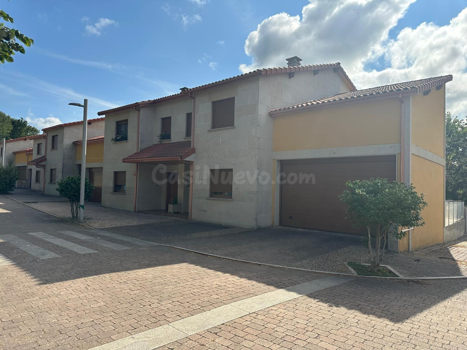 Chalet de piedra en venta Allariz - foto 2