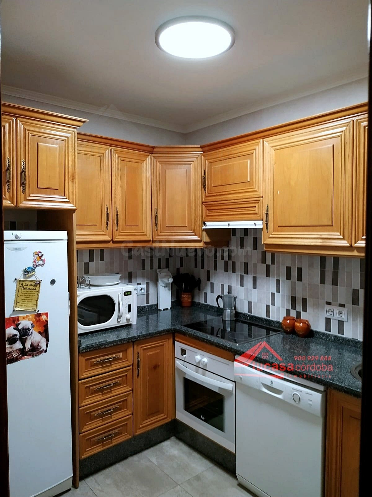 Casa Espaciosa y Acogedora en Almodóvar: ¡Su Nuevo Hogar lo Espera!
