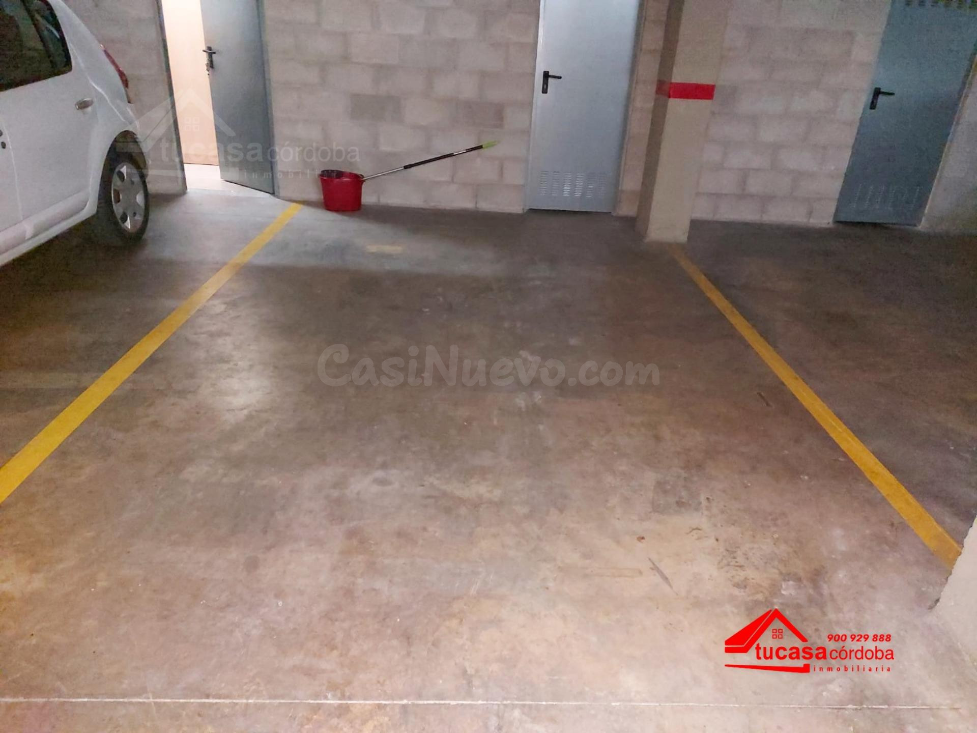 COCHERA Y TRASTERO EN VENTA EN SANTA ROSA