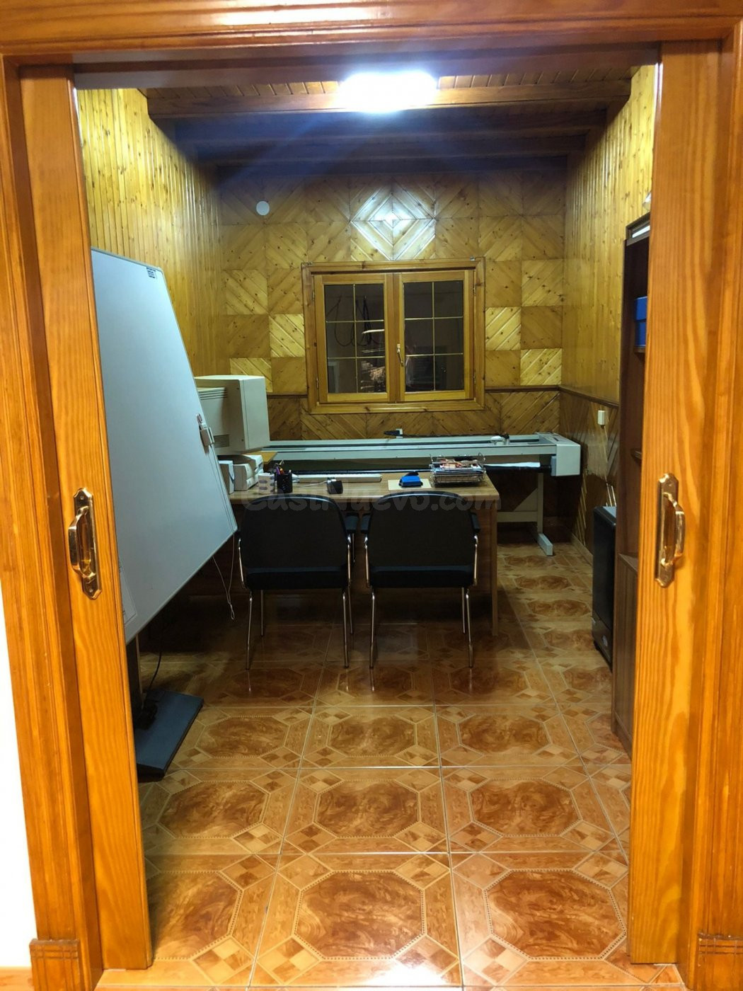 ESPECTACULAR CASA UNIFAMILIAR CON GRANDES SUPERFICIES SITUAD - foto 4
