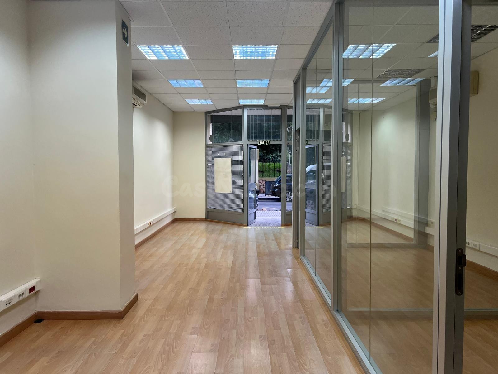 Local Comercial en Venta en San Pere, Gandía – Excelente Ubicación y Gran Potencial de Negocio