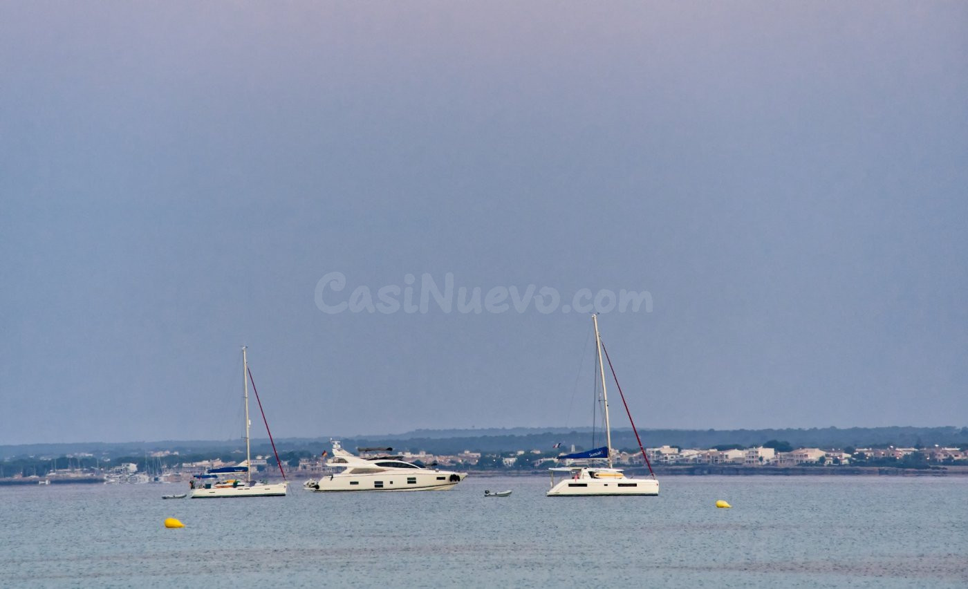 Casa en primera linea del mar con licencia turística