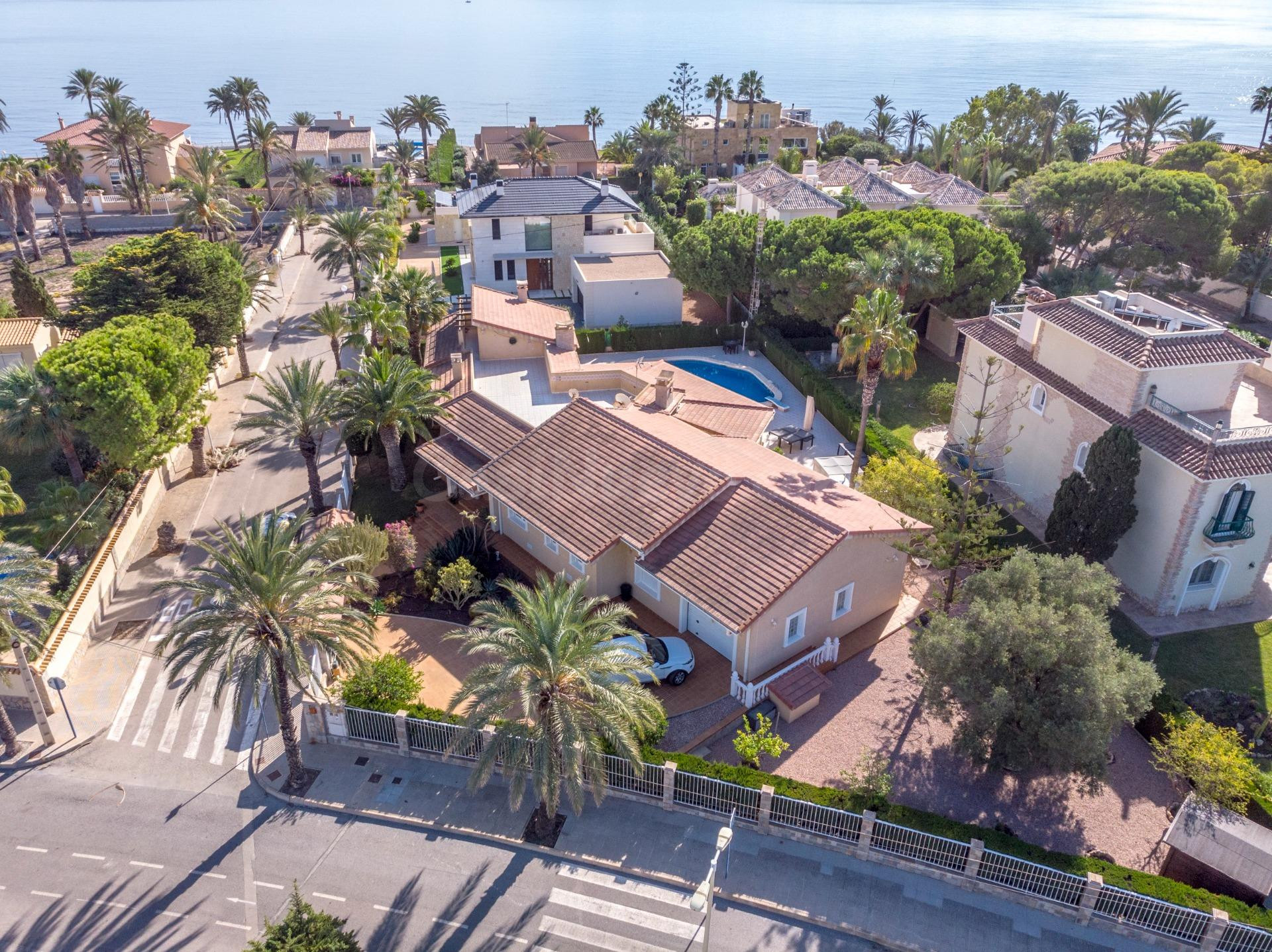 Villa de lujo en Cabo Roig - foto 3