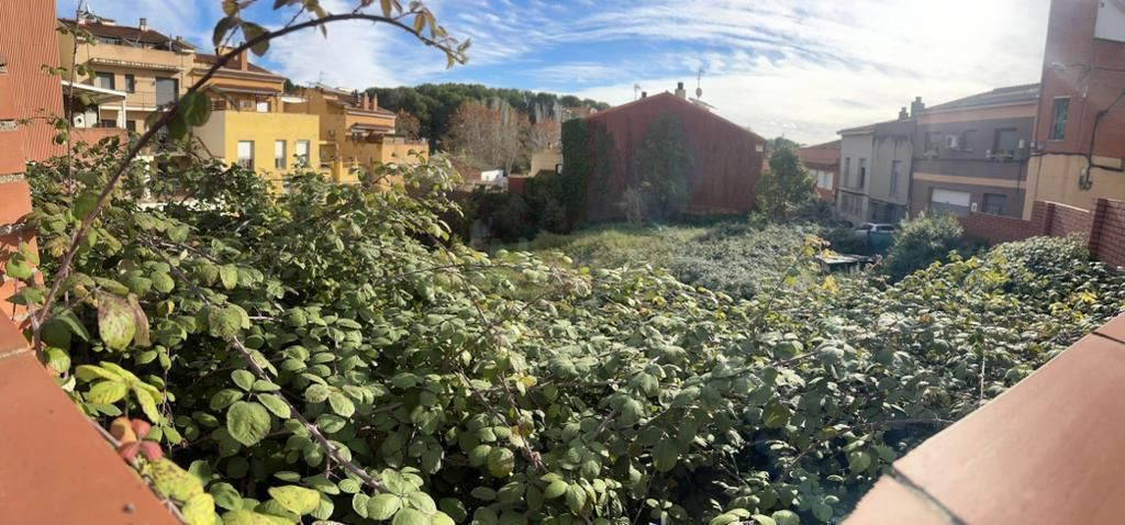 Fantástico solar urbano en venta para 18 pisos en Ca N'Oriol