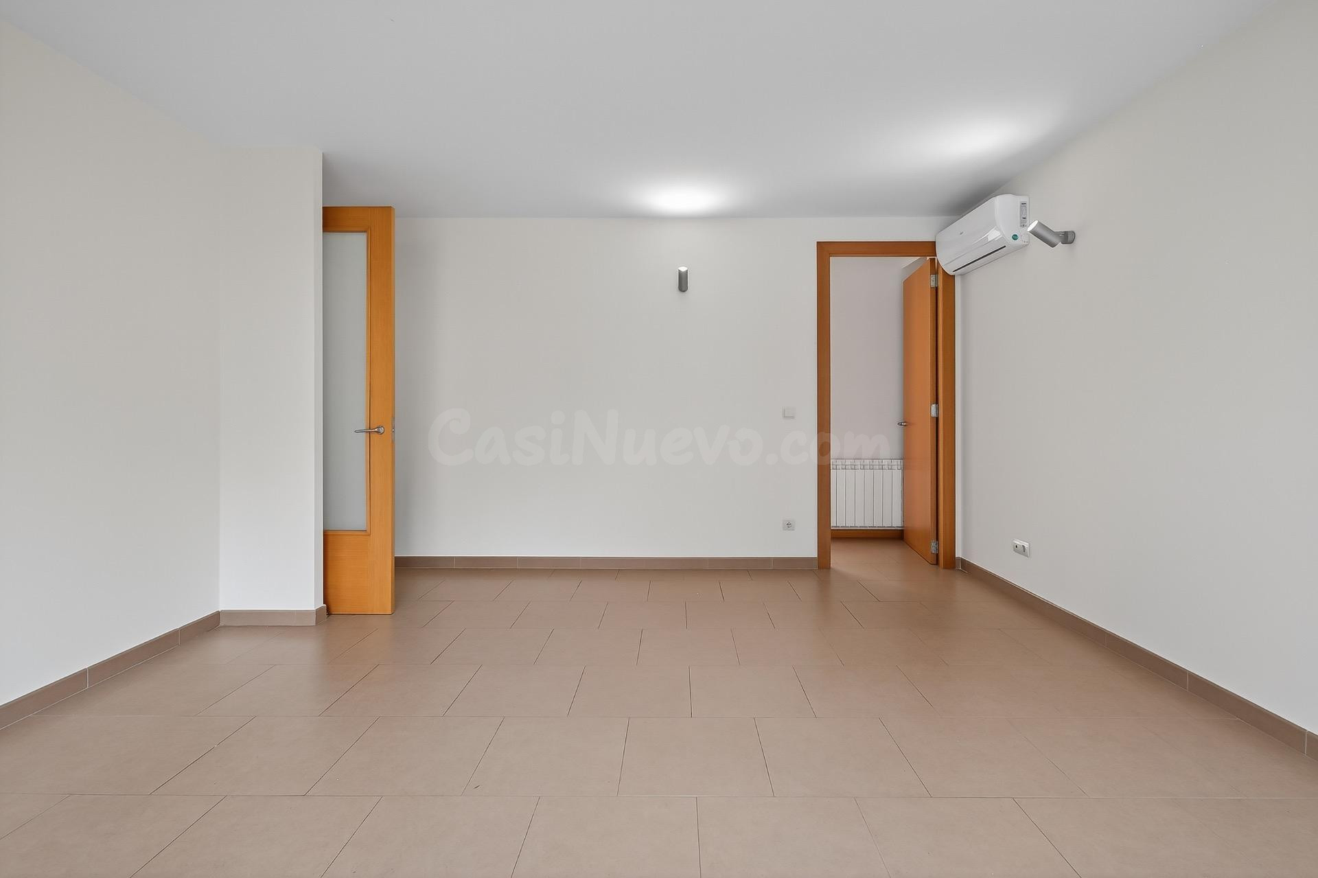 Piso en venta es Escaldes-Engordany con 105m2+30m2 de terraza - foto 3