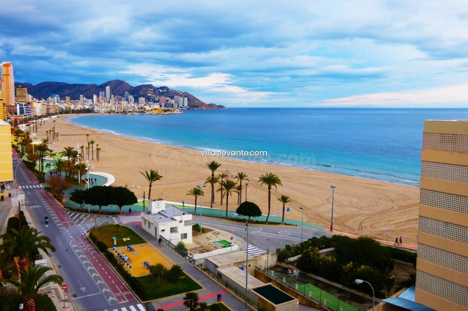 PONIENTE FABULOSAS VISTAS