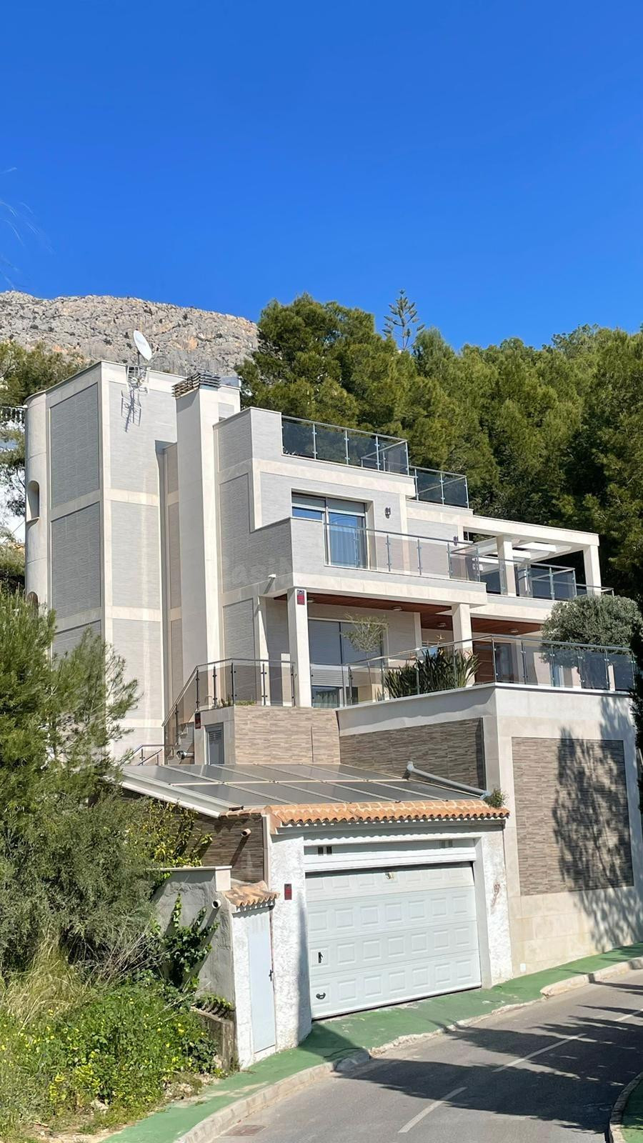 CHALET INTEPENDIENTE EN ALTEA HILLS
