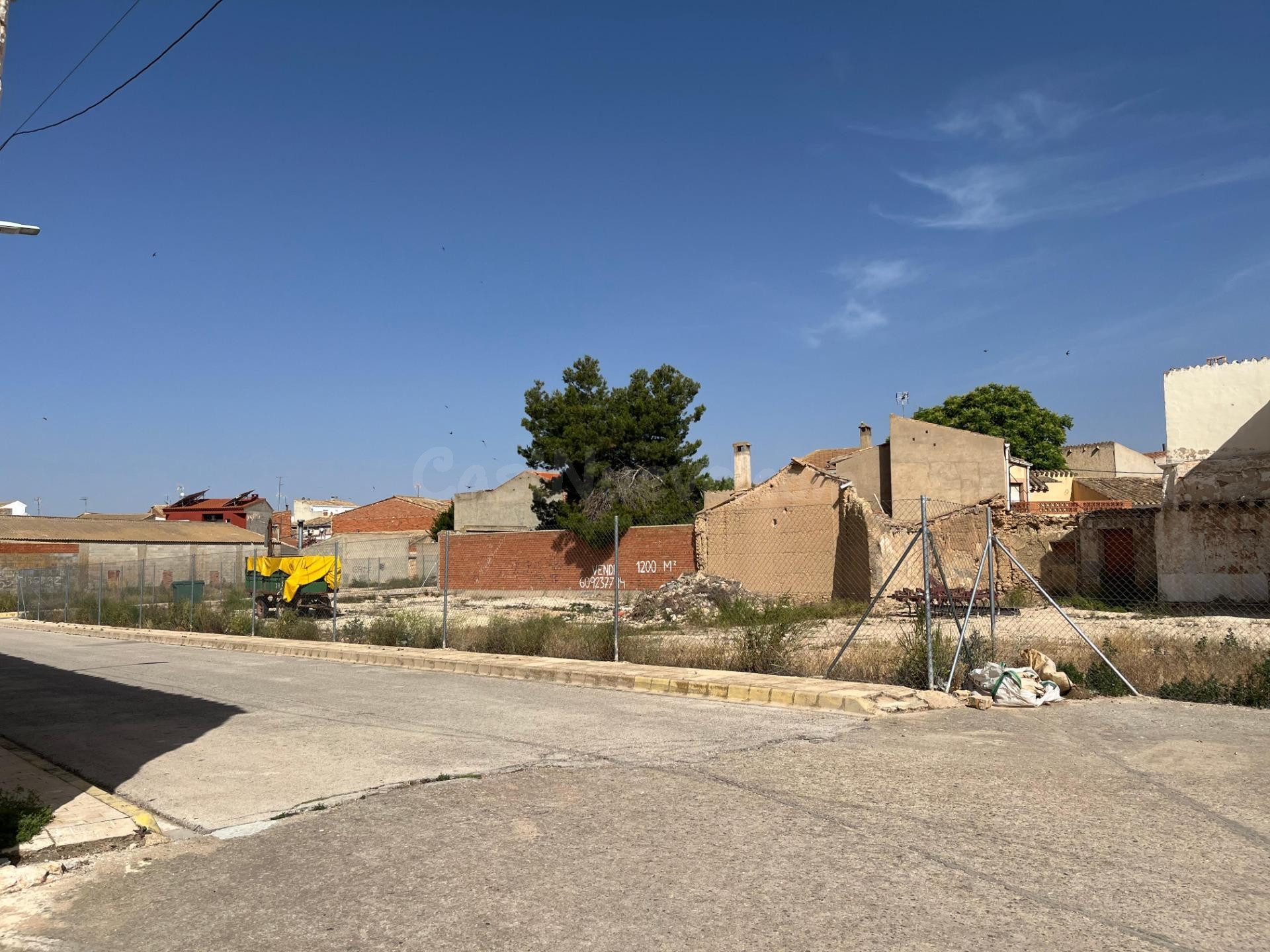 VENTA DE SOLAR URBANO EN BARRAX