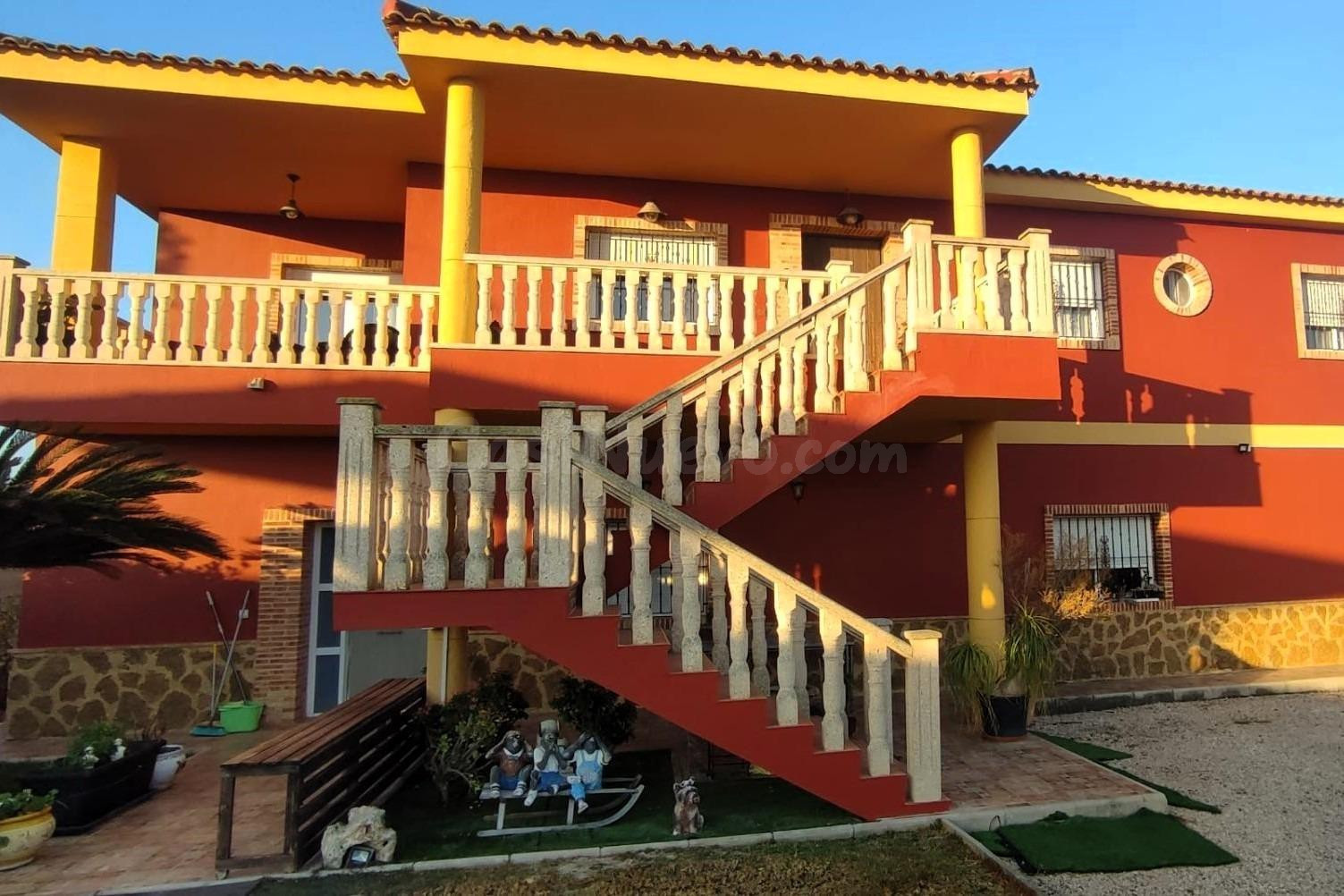 Magnífica villa (253 m2 – 1200 m2 de parcela) con 5 dormitor - foto 2