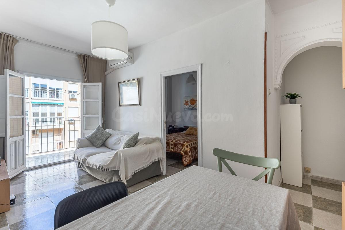 🌟 Semi-ático junto al Parque García Lorca: vive o invierte en una de las zonas más deseadas de Granada