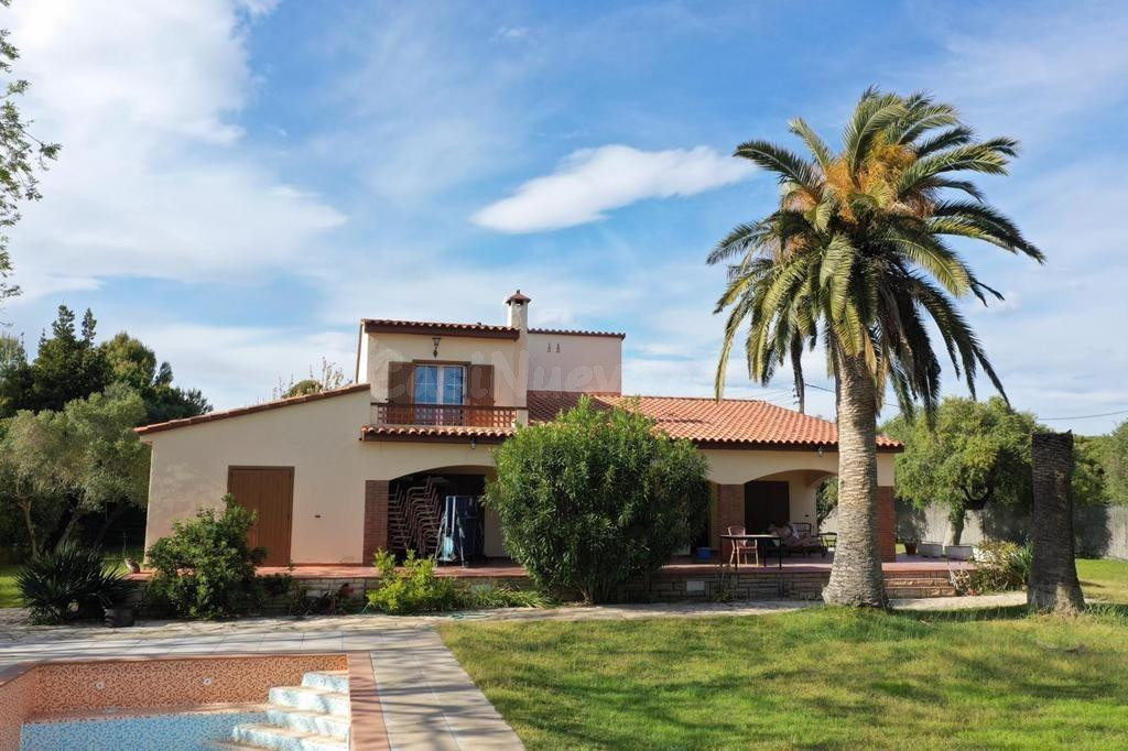 Villa enfrente del Mar