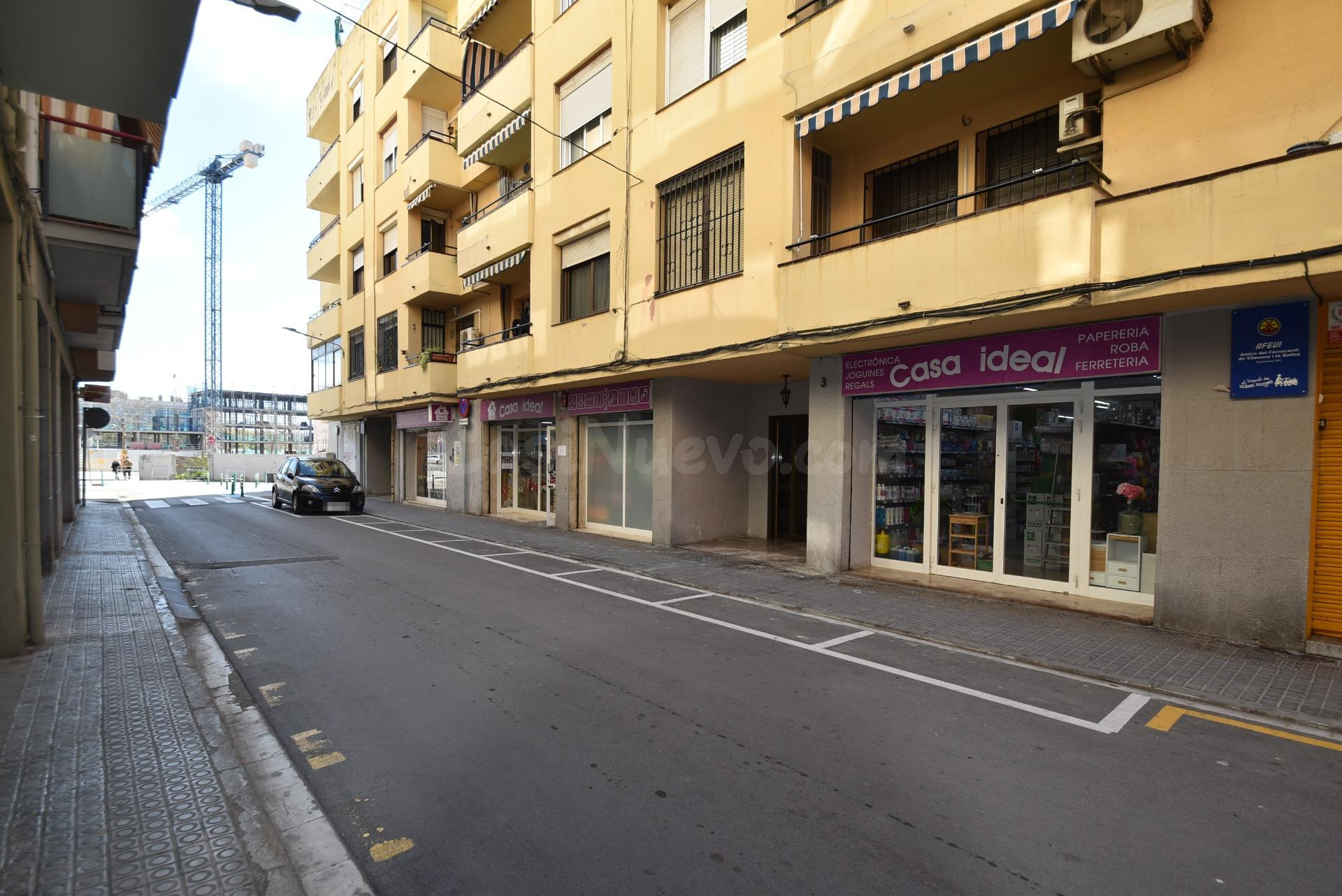 Local comercial en venta con inquilino IDEAL INVERSORES