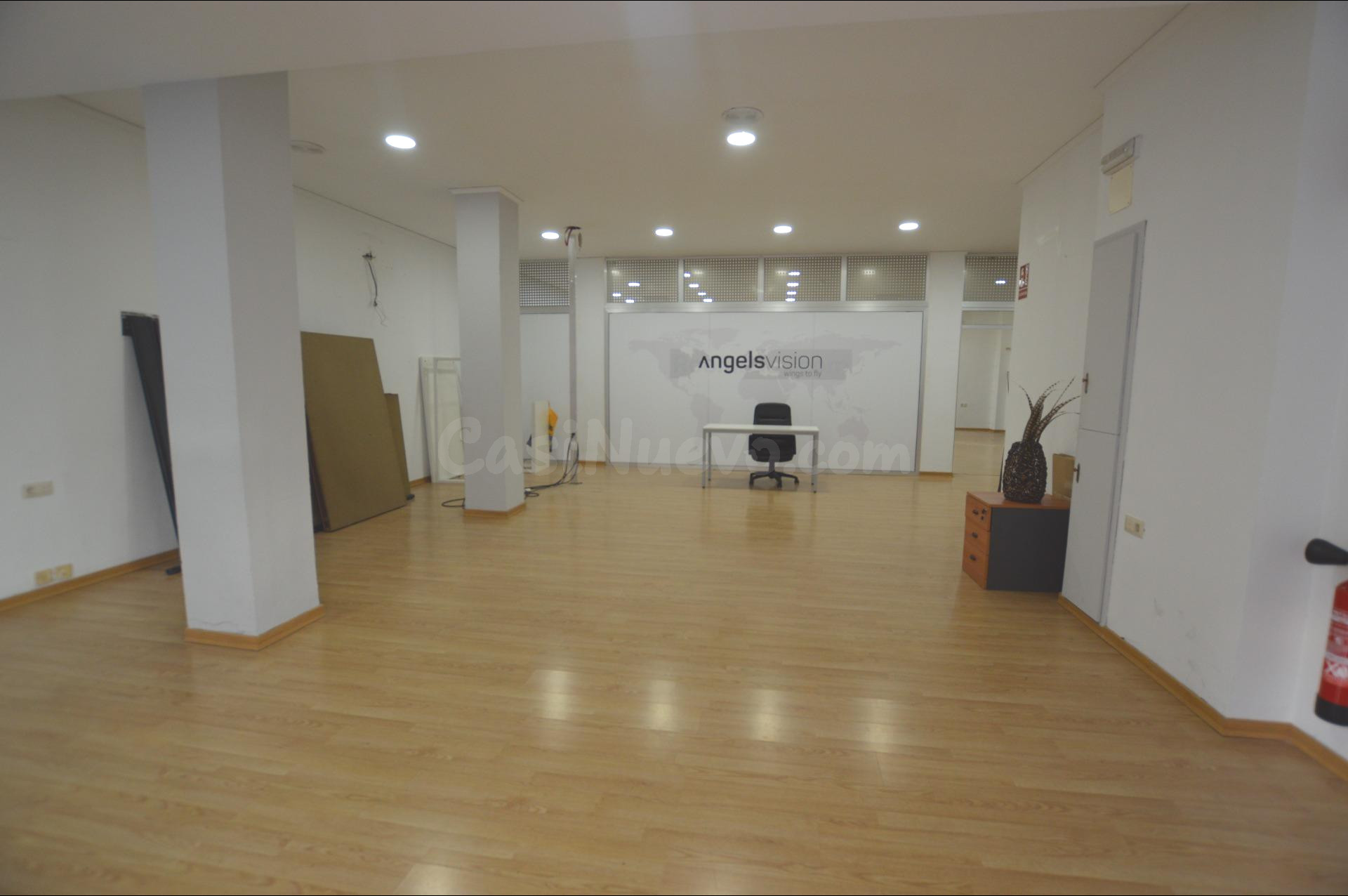 ¡GRAN BAJADA DE PRECIO! LOCAL COMERCIAL-OFICINAS EN GANDÍA - foto 2