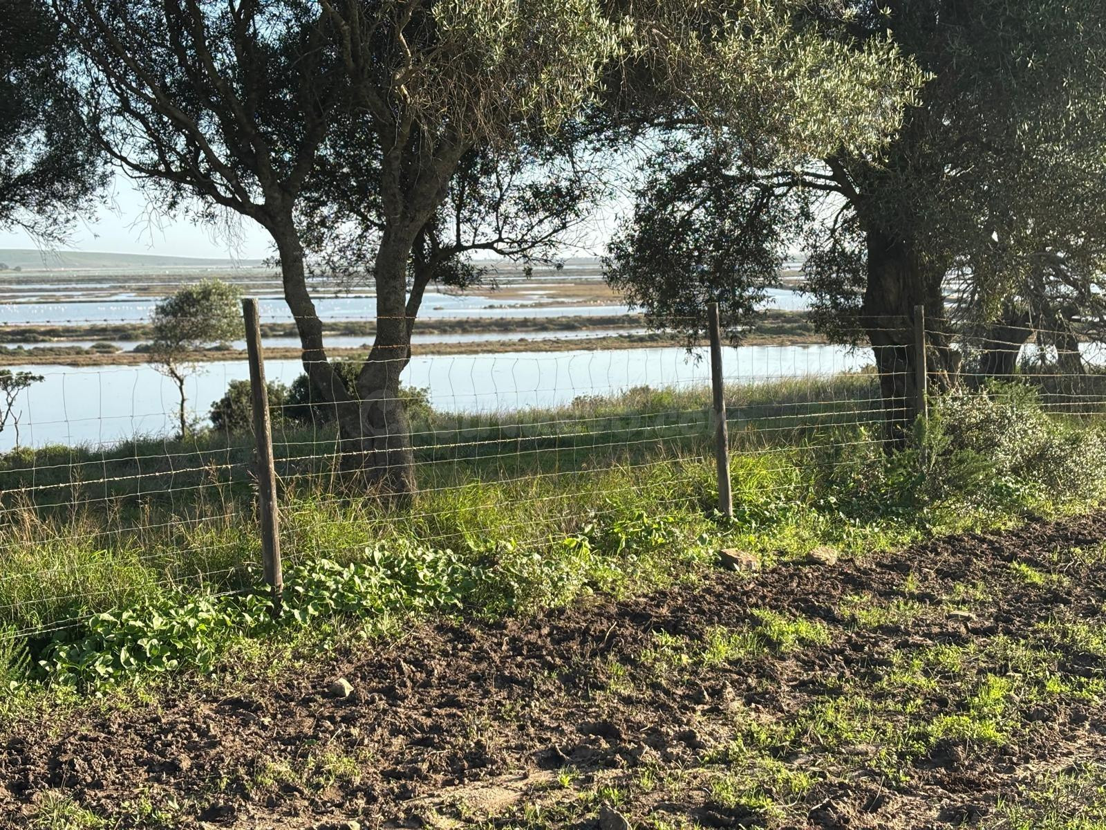ESTUPENDA PARCELA CON BONITAS VISTAS