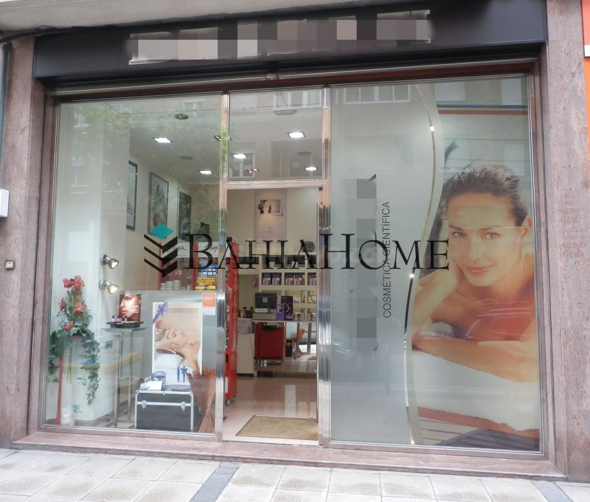 ¡Oportunidad Única! 🏢 Local Comercial en una Zona Estratégica de Santander