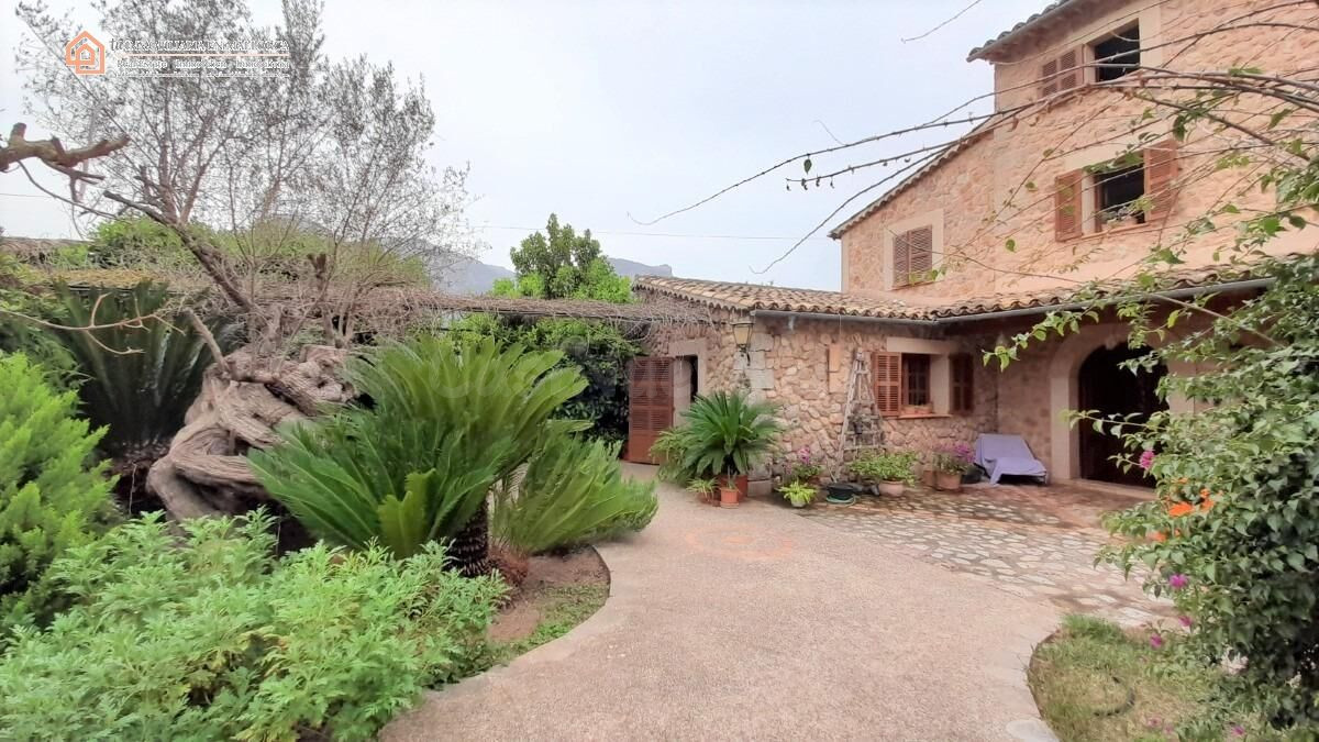 Bonita Casa Con Jardín En Zona Tranquila de Sóller
