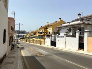 Parcela urbana en Estepona - foto 5