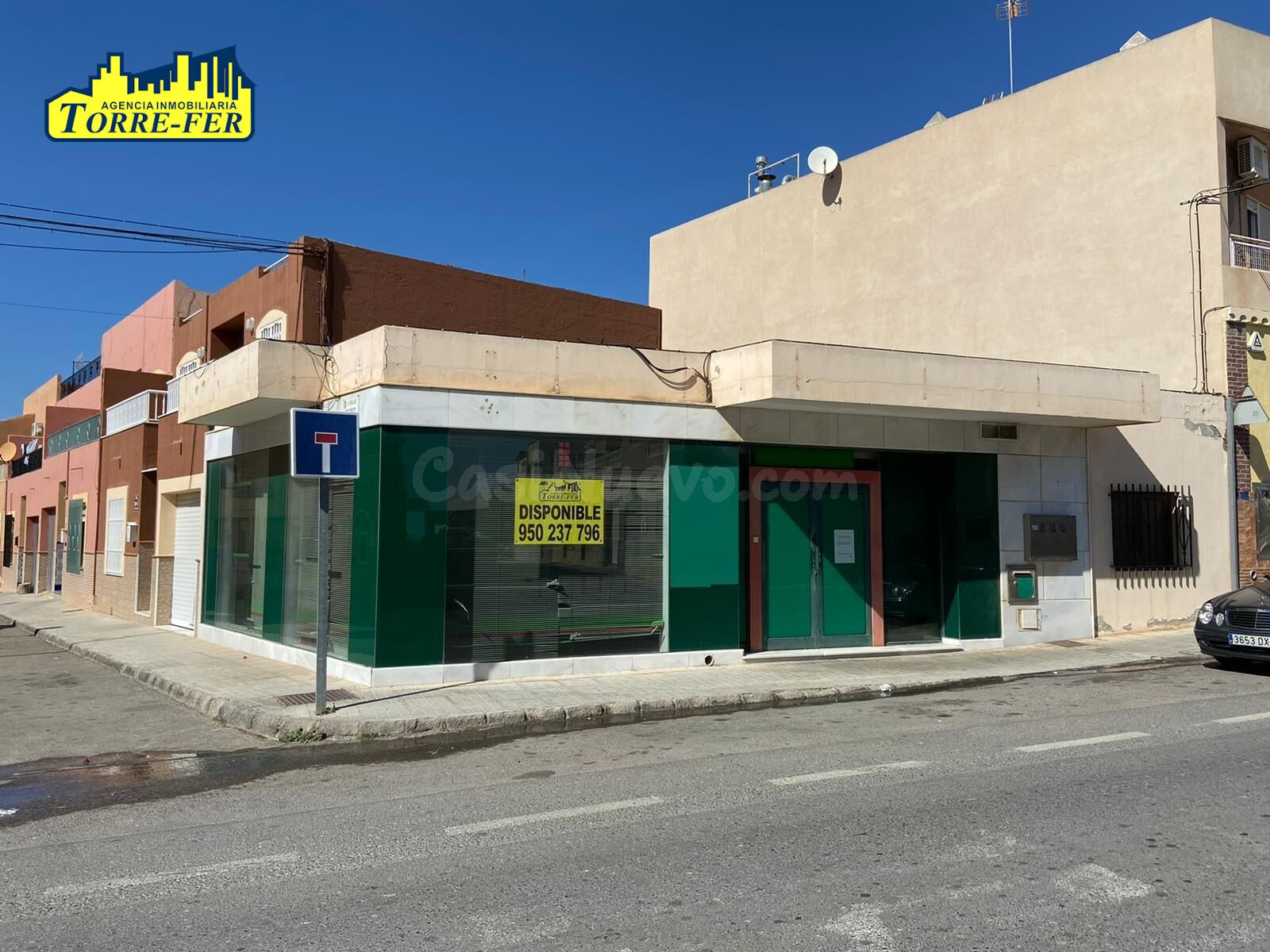 Local comercial haciendo esquina en Venta Gaspar