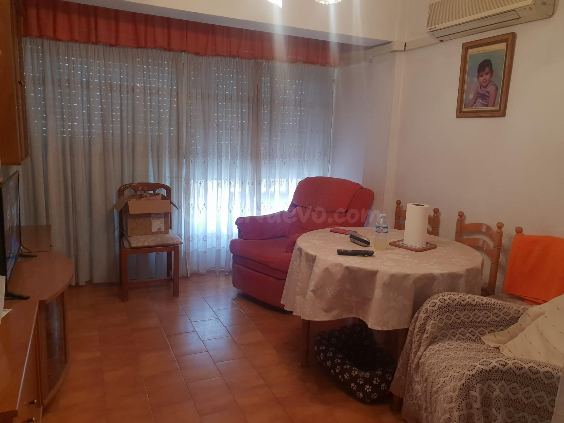 PISO PARA  ENTRAR A VIVIR EN BUENA ZONA DE ELDA!