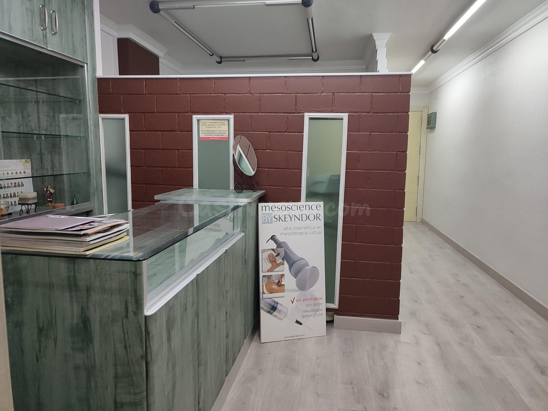 ALQUILO CENTRO DE ESTETICA TOTALMENTE EQUIPADO EN EL CENTRO DE ELDA