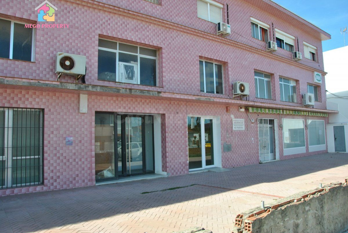 Edificio en venta en Guadiaro