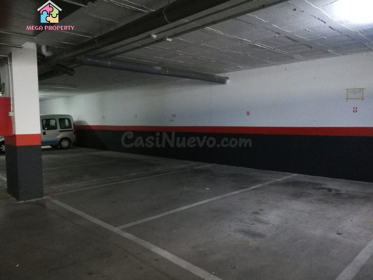 Se alquilan plazas de parking en Guadiaro