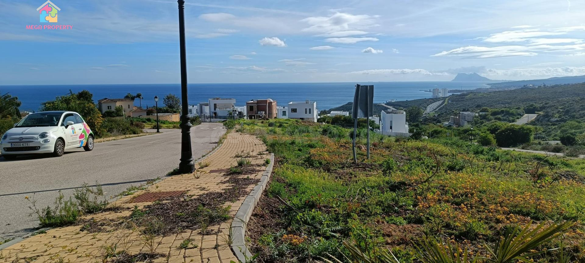 Se vende parcela en Urbanización Invespania
