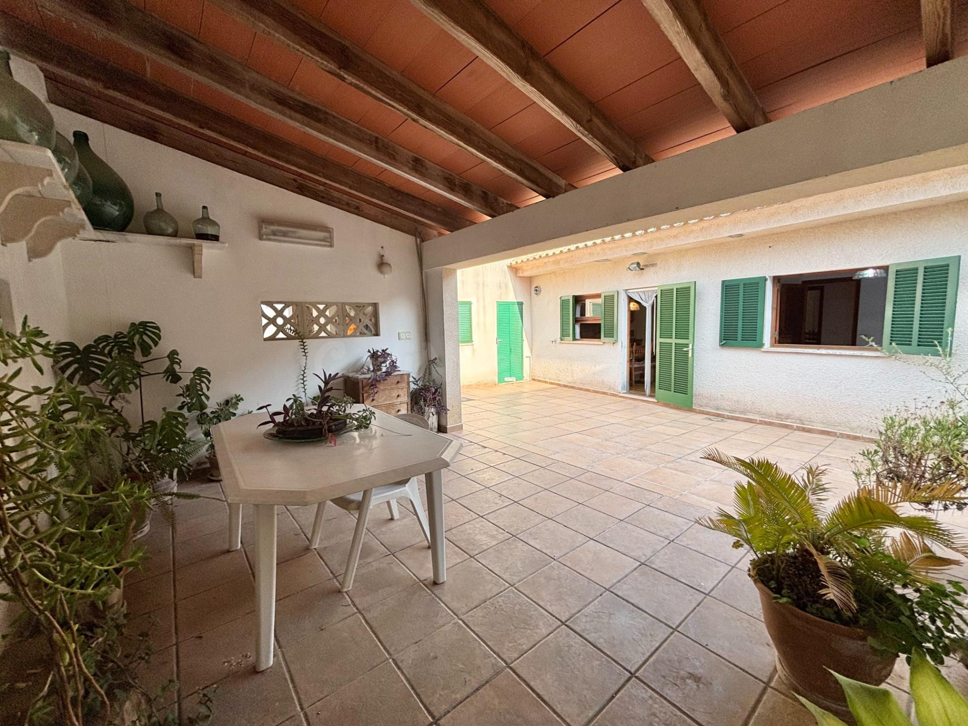 CHALET INDEPENDIENTE  DE UNA SOLA PLANTA EN CALA PI