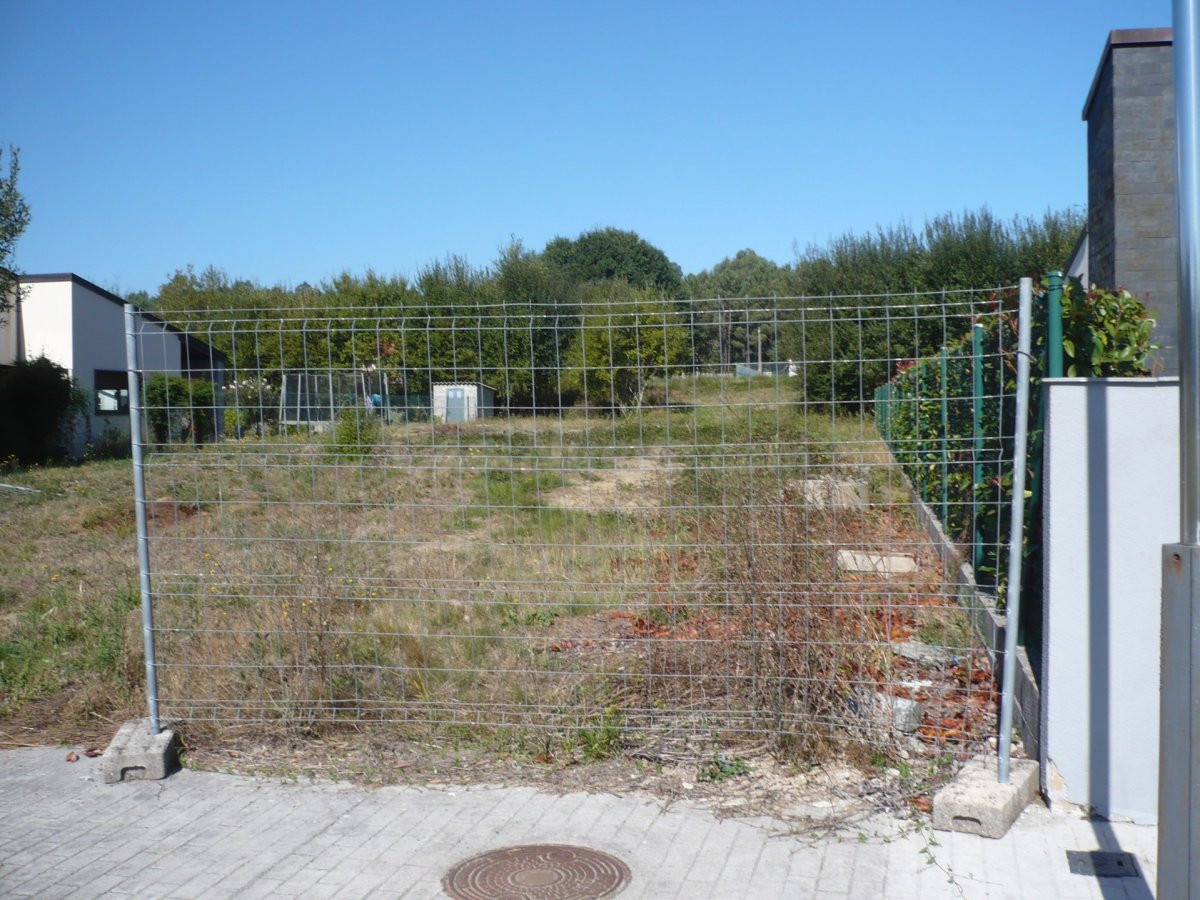 VENTA DE TERRENO EN SANTIAGO, LUGAR INSUA (TEO)