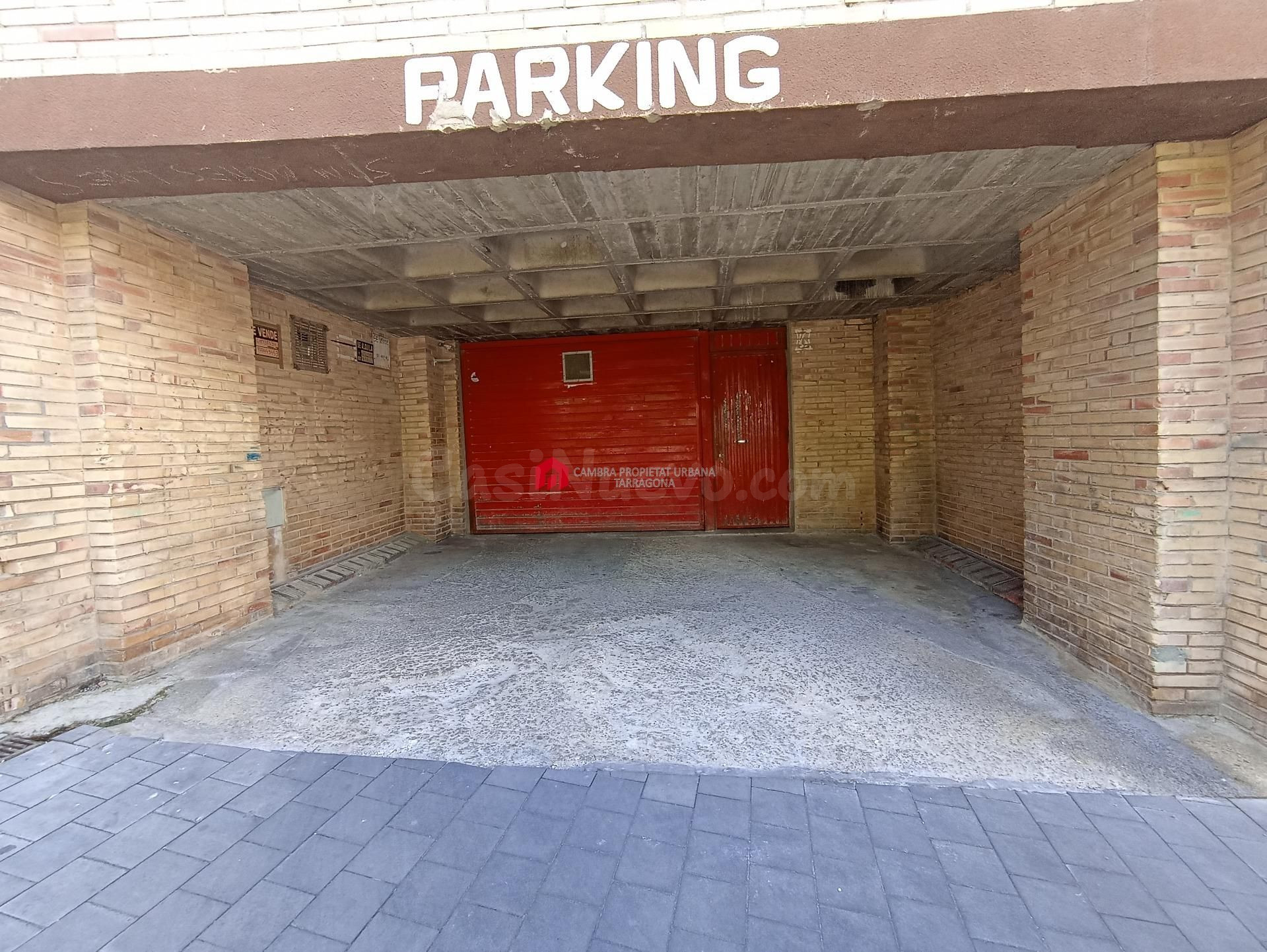 PLAZA DE PARQUING EN VENTA EN TORTOSA