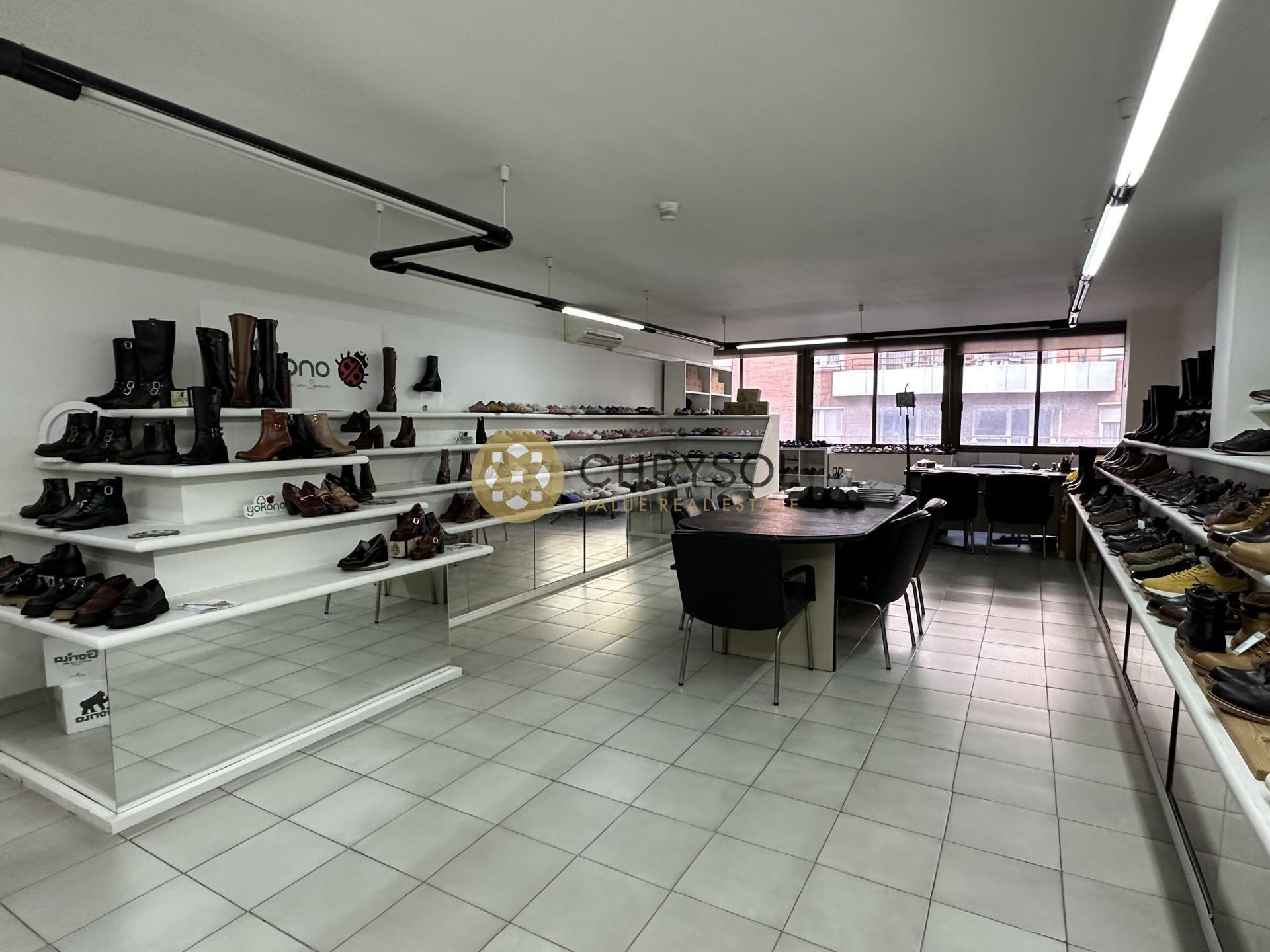 Oficina en venta en C/Calabria.