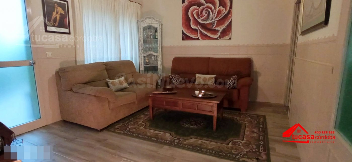 FABULOSA CASA EN FERNAN NUÑEZ