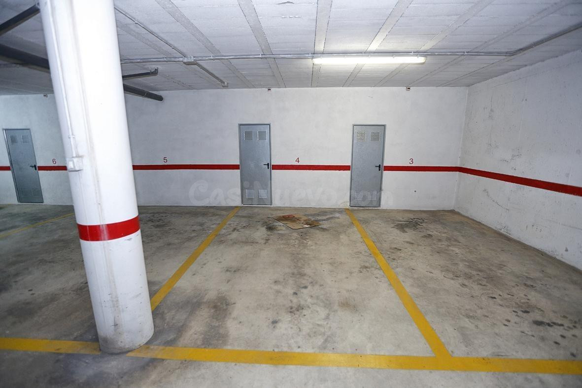 Plaza de parking a Les Cases d´Alcanar