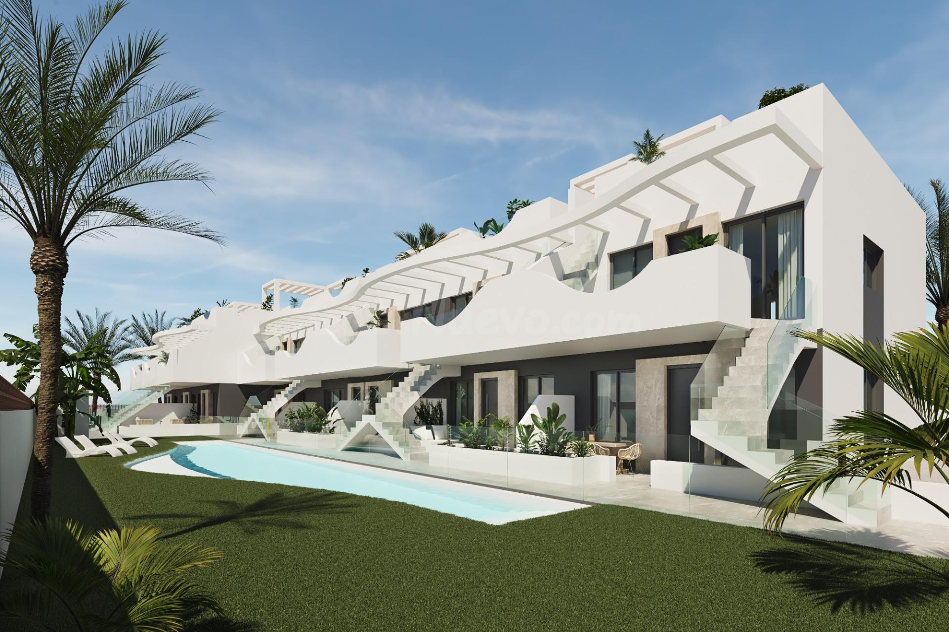 Bungalow en Pilar de la Horadada: 2 habitaciones con Piscina