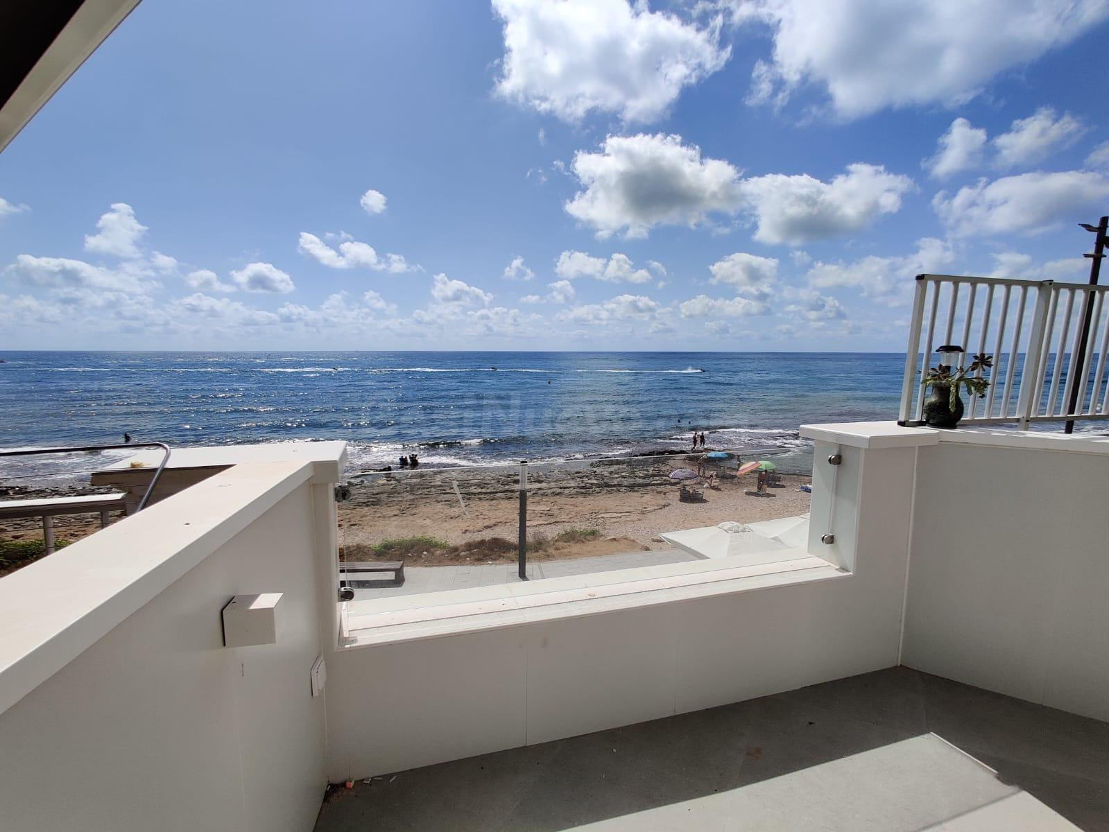 Piso reformado en Playa de los locos