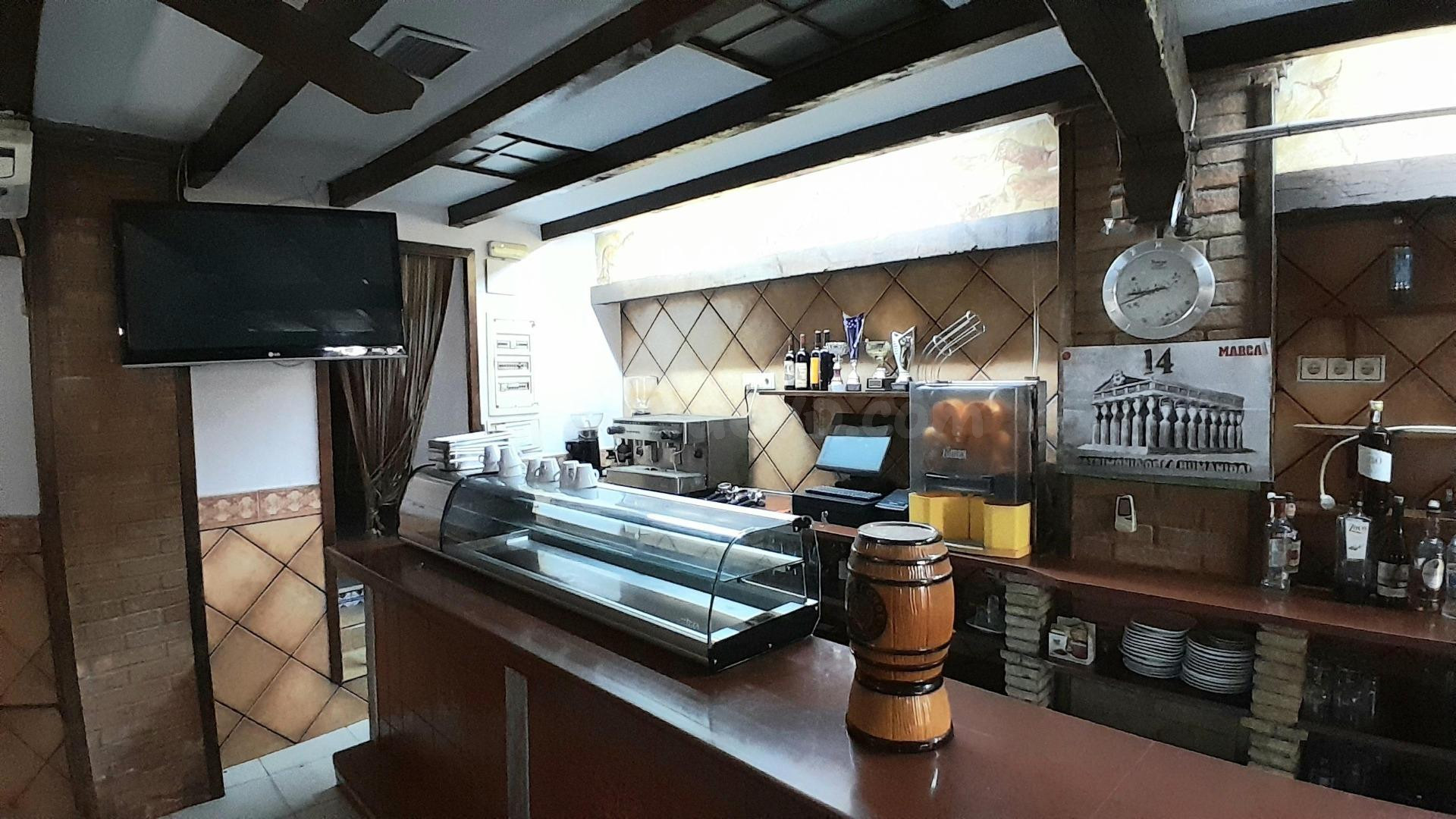 BAR- RESTAURANTE PARA EMPEZAR A TRABAJAR EN YECLA - foto 5