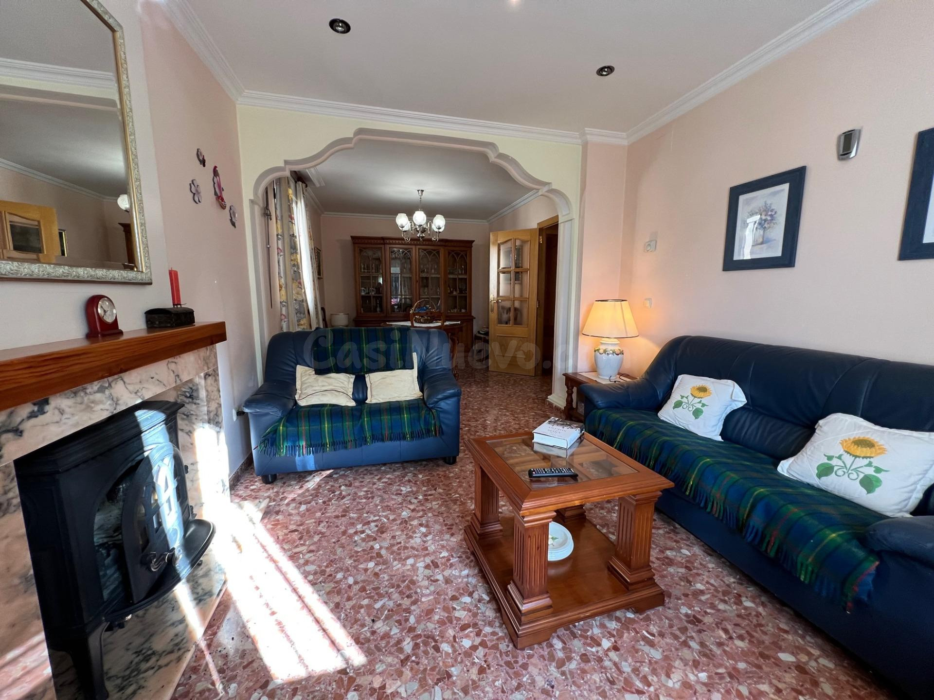 Fantástica casa en venta en Sinarcas. - foto 2