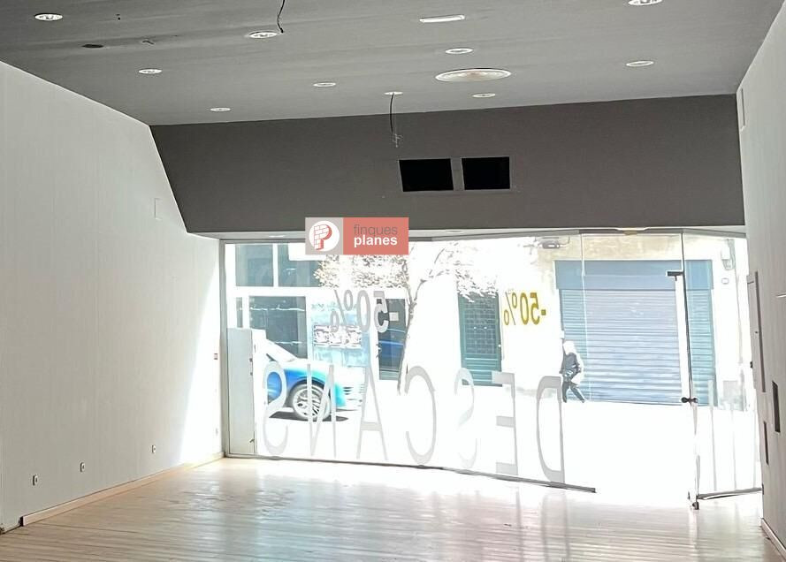 LOCAL COMERCIAL EN PRINCIPE DE VIANA - PRAT DE LA RIBA
