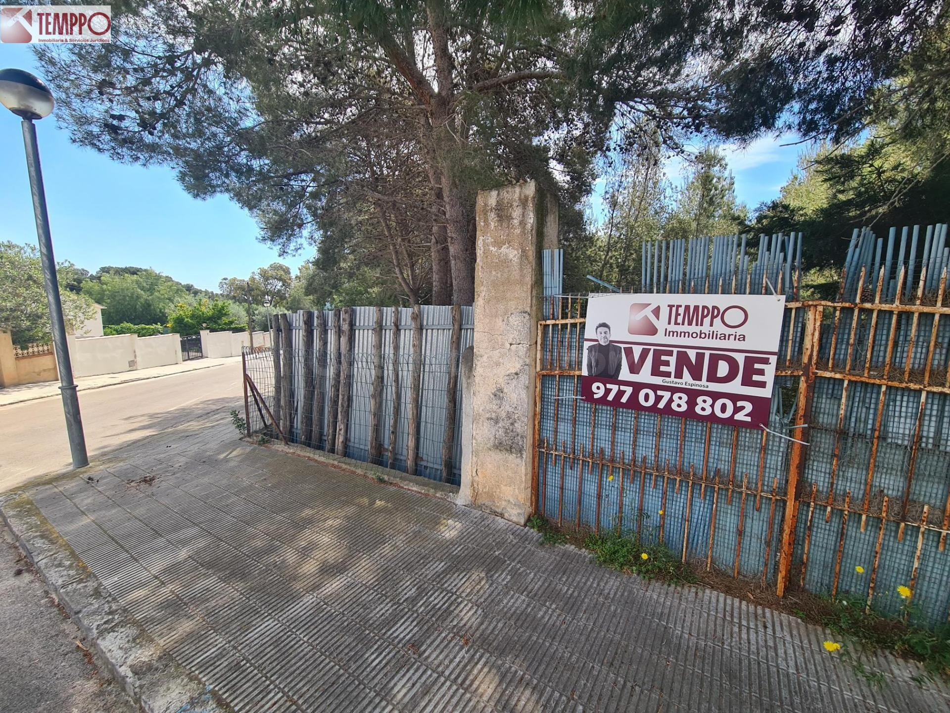 Parcela de 1692m2 para 4 casas