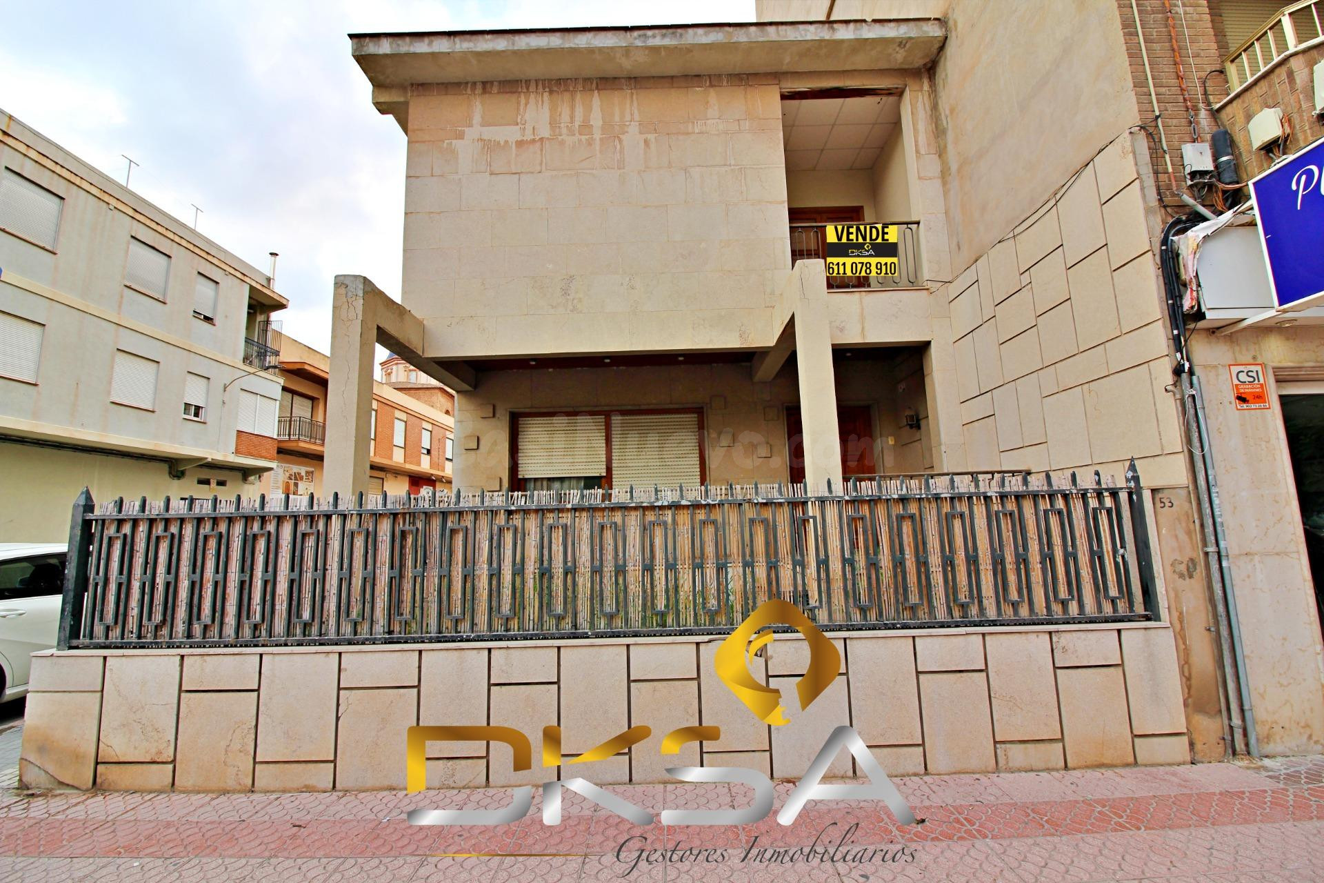 Imponente casa señorial en venta en el centro de la Vall d'U - foto 3